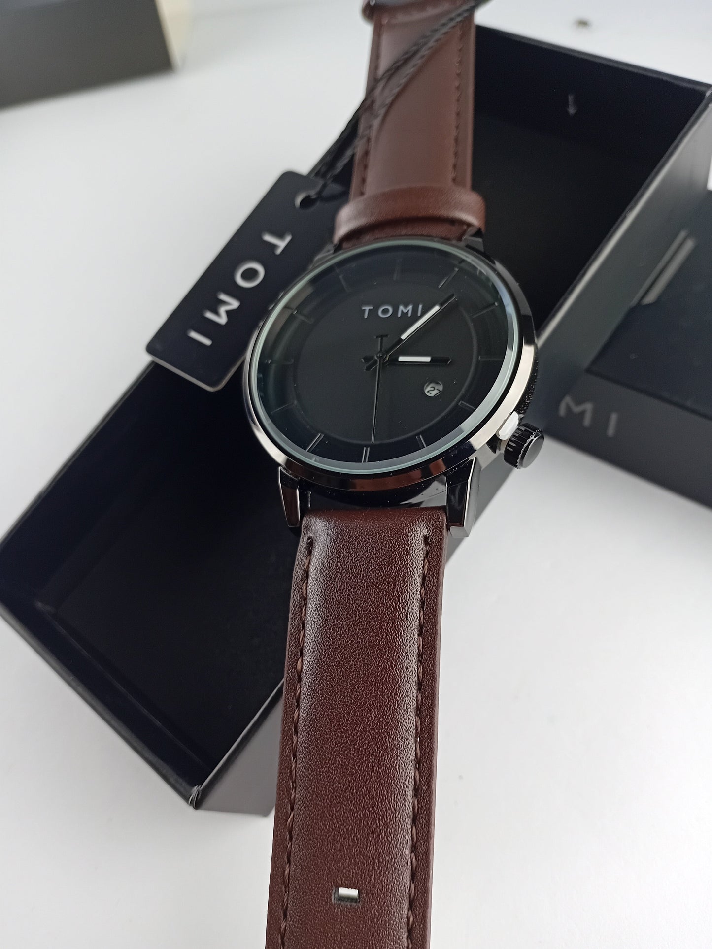 TOMI T-101 Casual Men’s Watch – Date Quartz, Brown Silver Dial