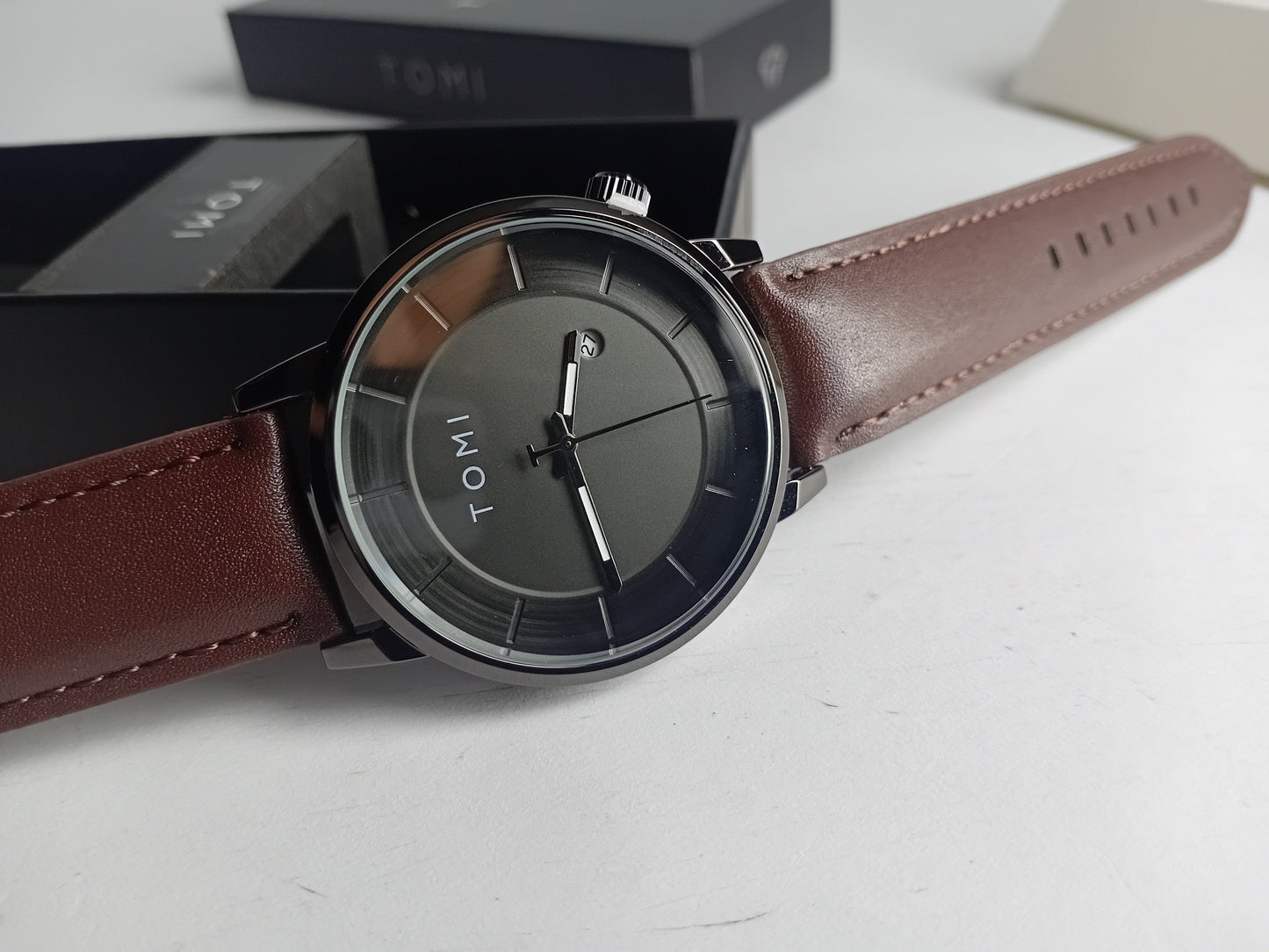 TOMI T-101 Casual Men’s Watch – Date Quartz, Brown Silver Dial