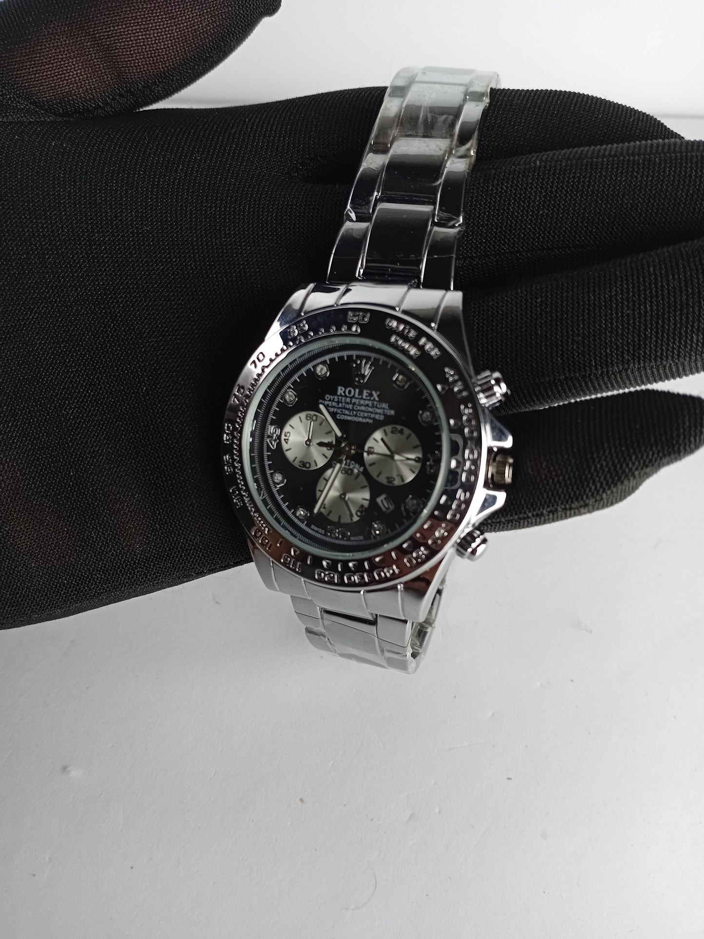 Rolex – Oyster Perpetual Cosmograph – Silver Stainless Steel Watch | Premium Lock