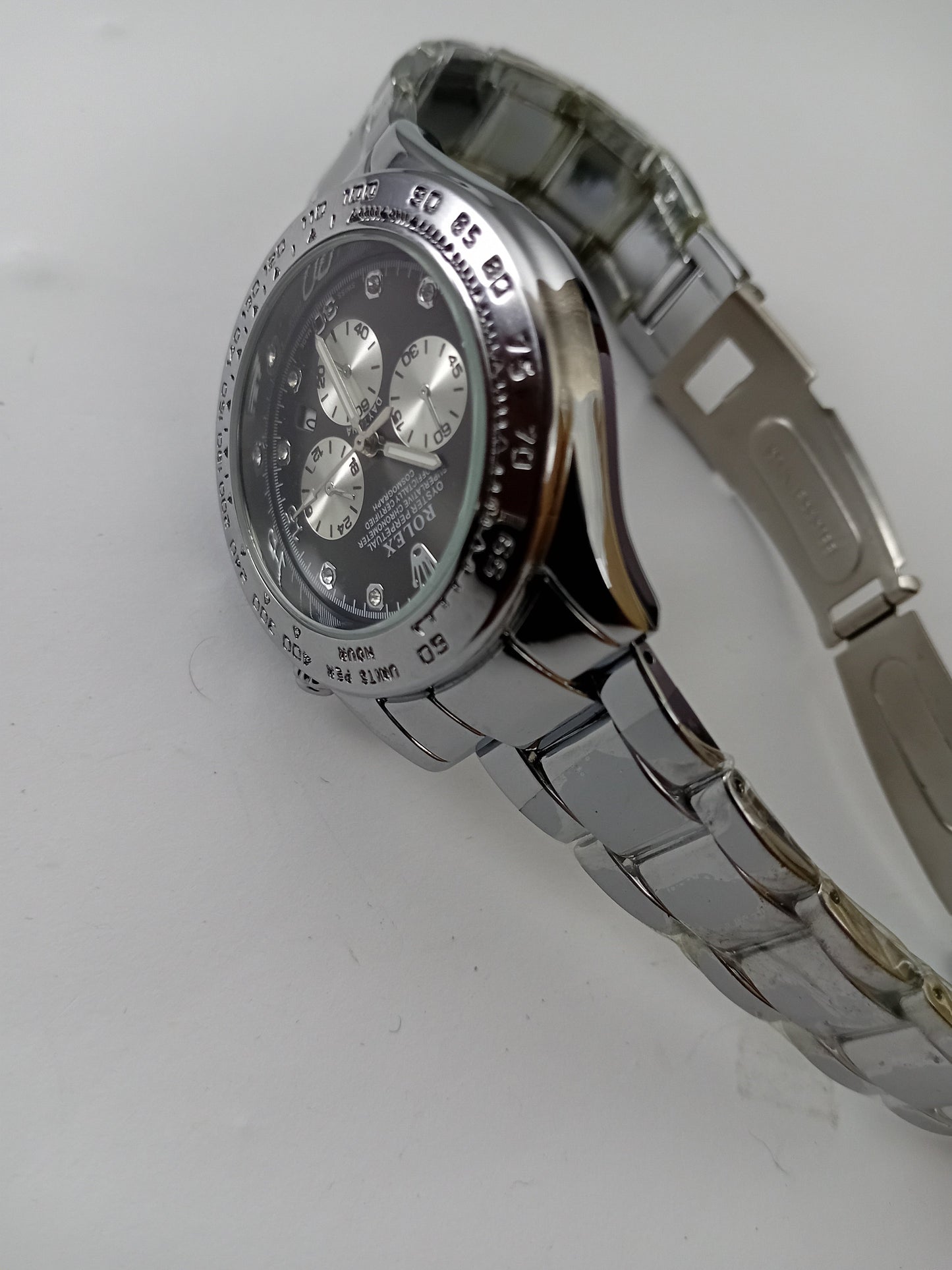 Rolex – Oyster Perpetual Cosmograph – Silver Stainless Steel Watch | Premium Lock