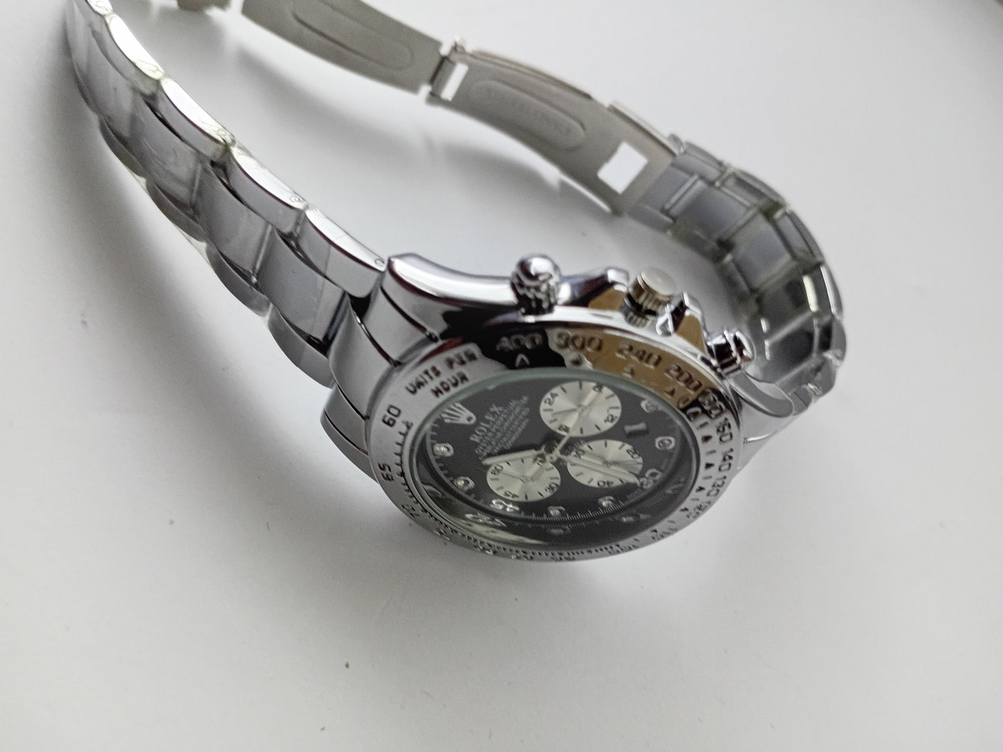Rolex – Oyster Perpetual Cosmograph – Silver Stainless Steel Watch | Premium Lock