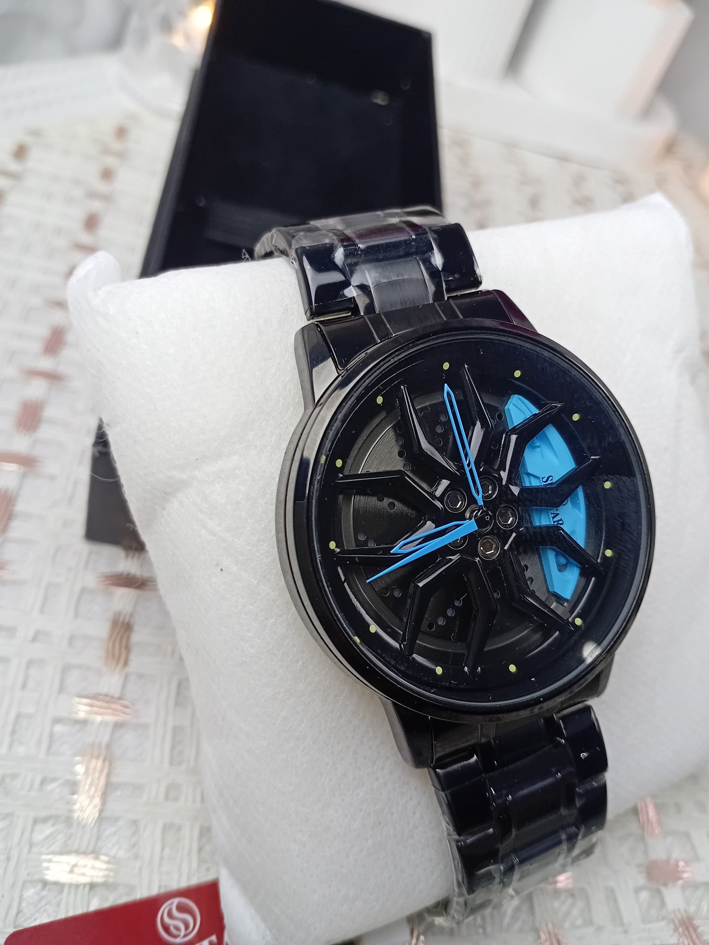 Men’s Alloy Rim Sports Watch – Unique Car Wheel Design, Luxury Stainless Steel Strap
