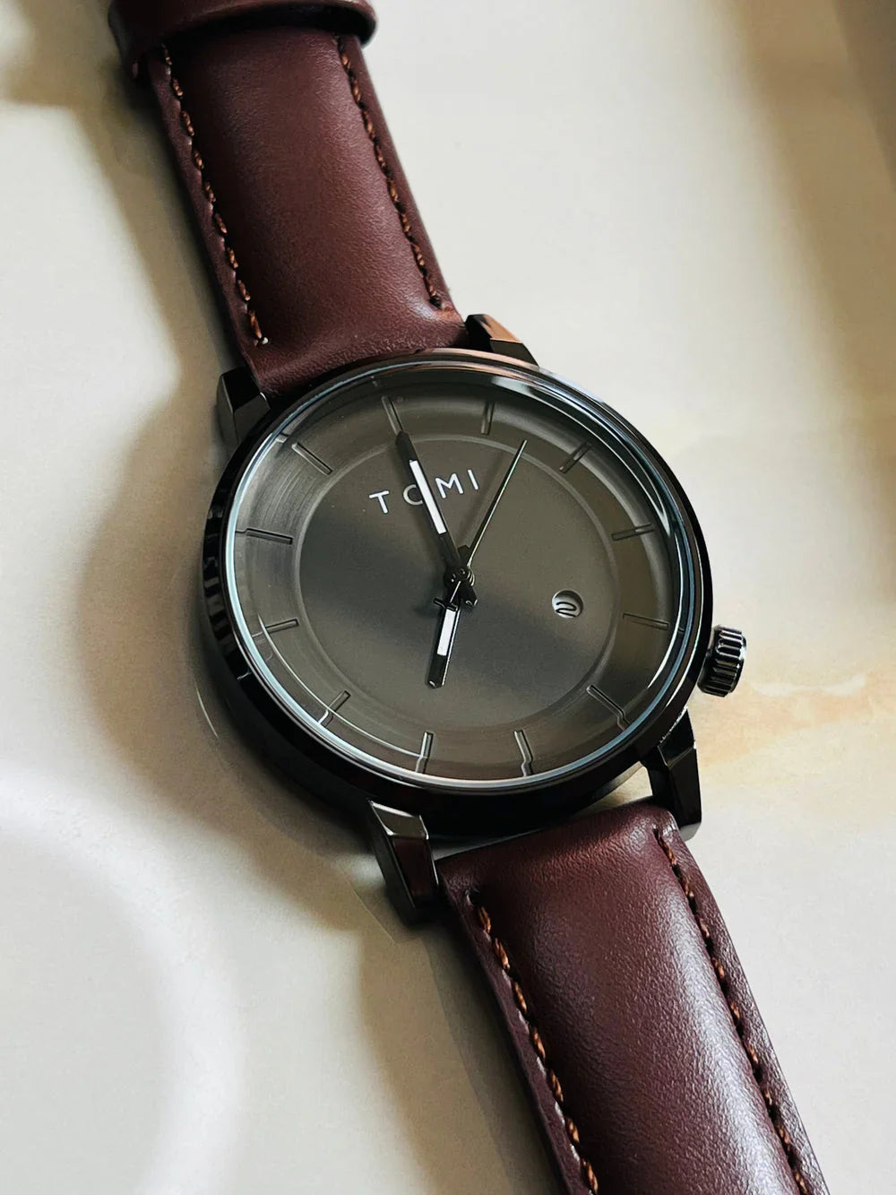 TOMI T-101 Casual Men’s Watch – Date Quartz, Brown Silver Dial