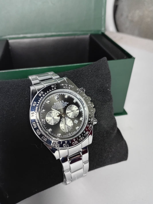 Rolex – Oyster Perpetual Cosmograph – Silver Stainless Steel Watch | Premium Lock