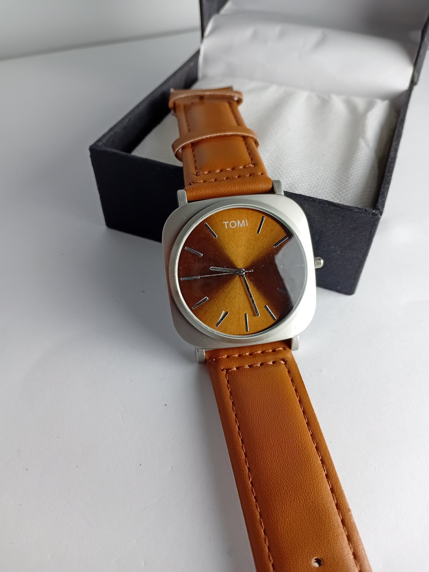 TOMI T084 Men’s Leather Strap Watch – Brown Dial | Silver Border