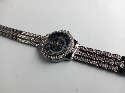 Riluns Luxury Women’s Crystal Stainless Steel Watch – Black Dial
