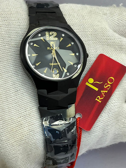 REsdai Stainless Steel Quartz Watch with Day & Date – Multiple Colors