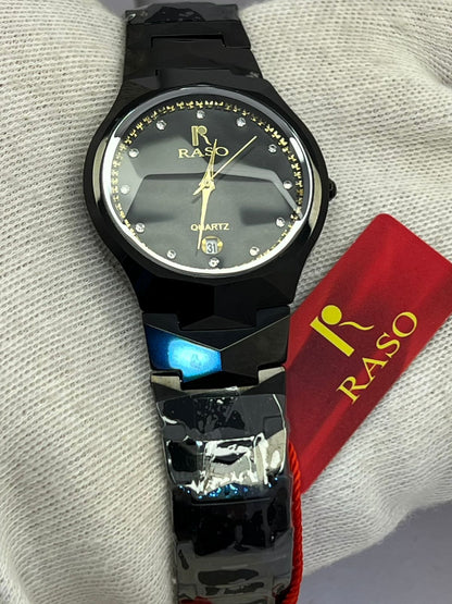 REsdai Stainless Steel Quartz Watch with Day & Date – Multiple Colors